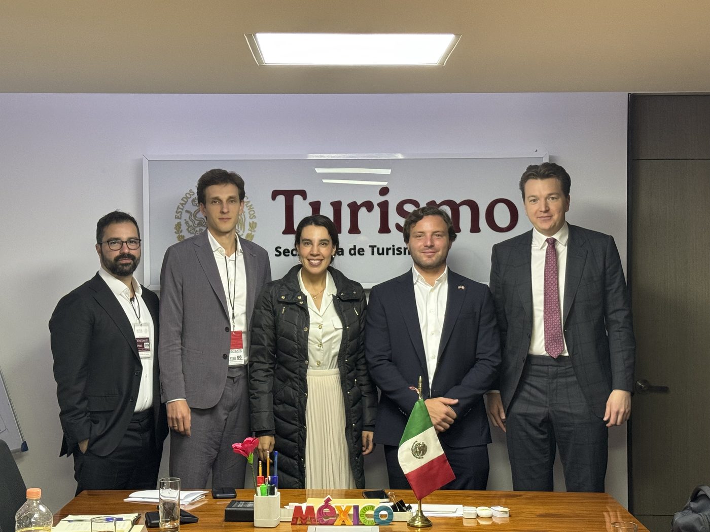 Max Murciano with Mexico's Secretary of Tourism at the SecretarÃa de Turismo